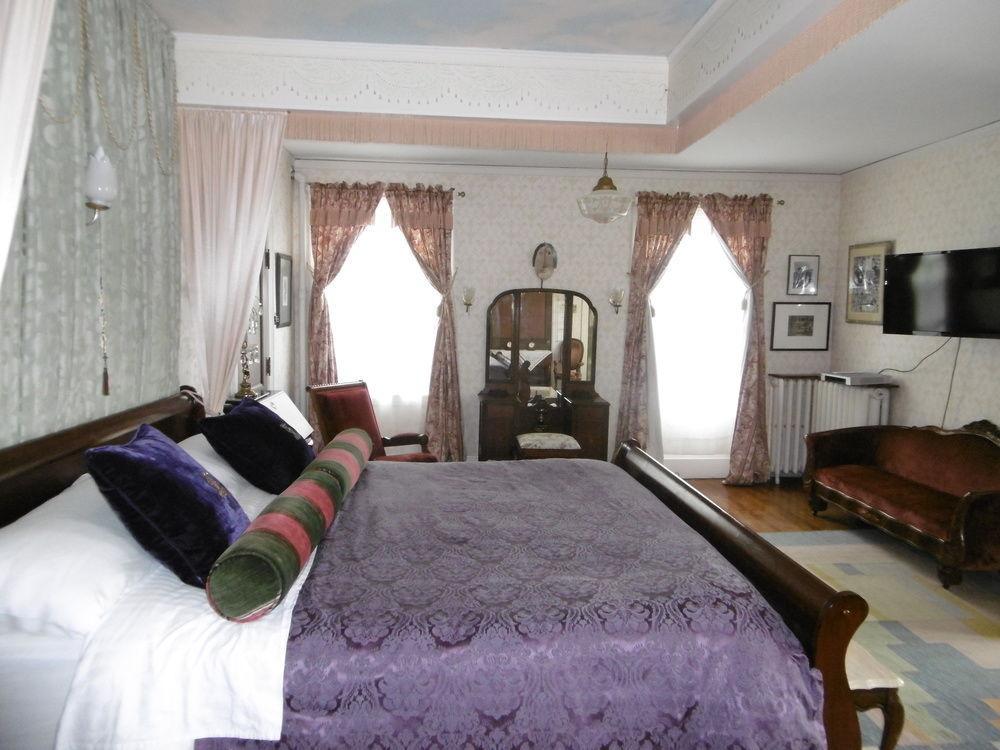 Munroe Inn Boutique Hotel Auburn Extérieur photo