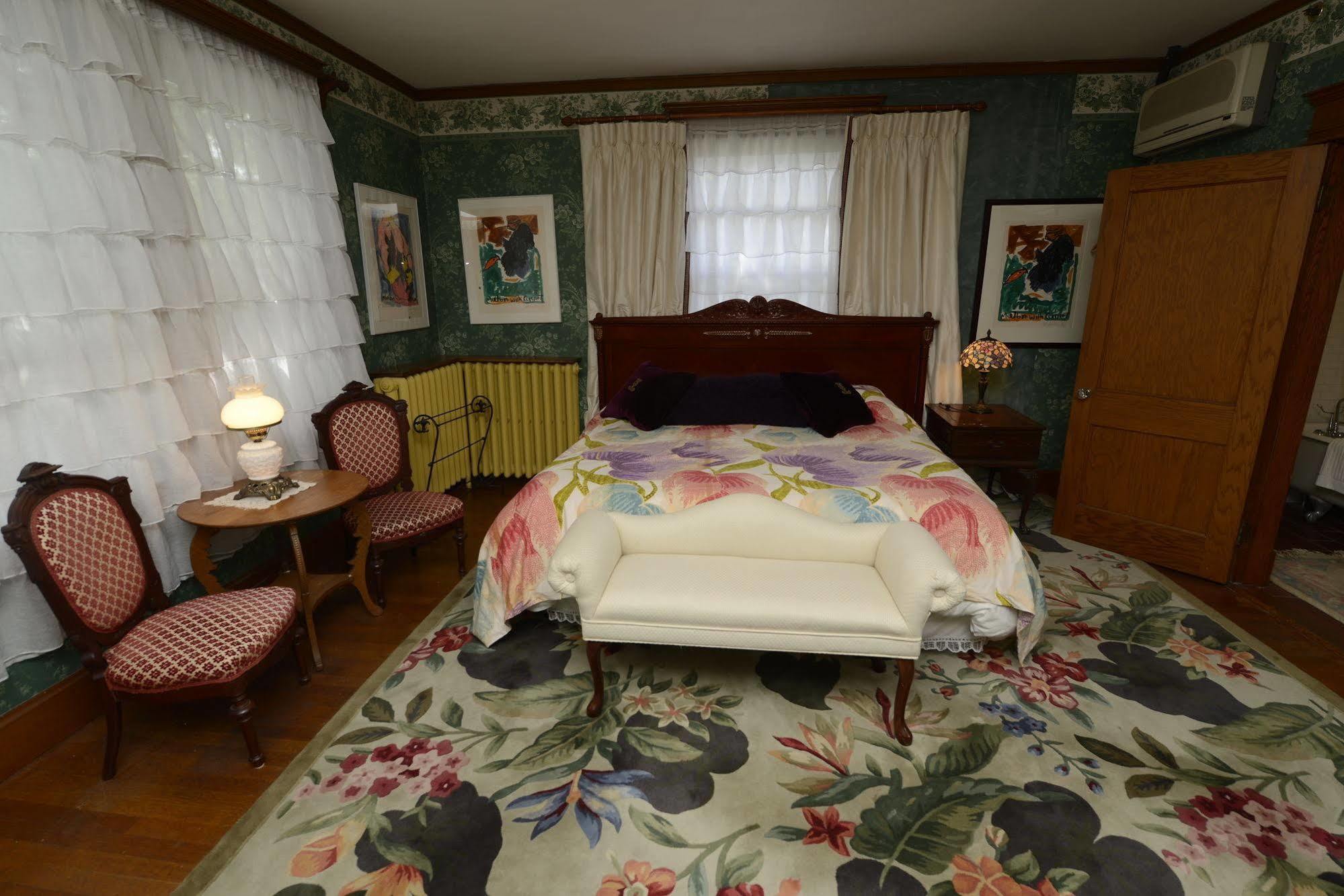 Munroe Inn Boutique Hotel Auburn Extérieur photo